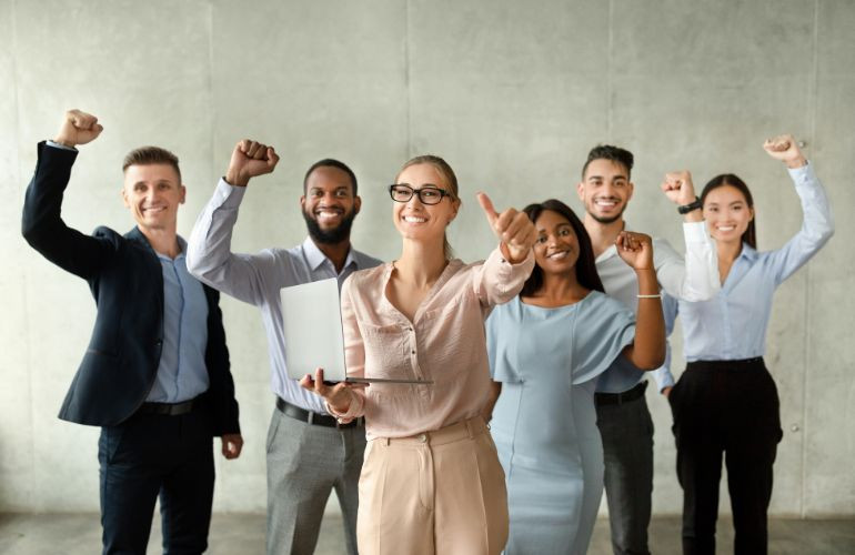 Estrategias para Mejorar el Clima Laboral y la Motivación del Personal